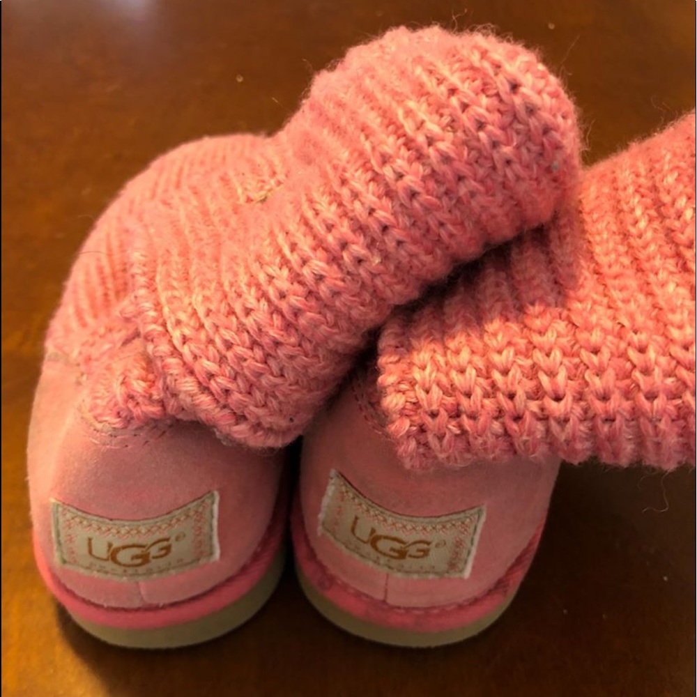 Knit Uggs